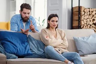 Tại sao một số người không bao giờ ngừng cằn nhằn